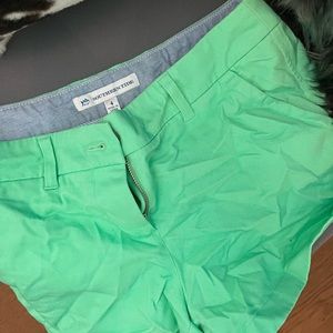 Vineyard vines 8 southern tide 4 like new